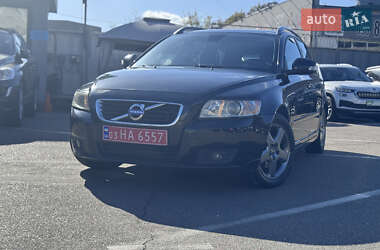 Універсал Volvo V50 2010 в  фото 12 Універсал Volvo V50 2010 в