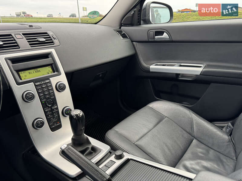 Універсал Volvo V50 2011 в Львові фото 18 Універсал Volvo V50 2011 в Львові