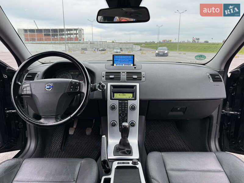 Універсал Volvo V50 2011 в Львові фото 22 Універсал Volvo V50 2011 в Львові