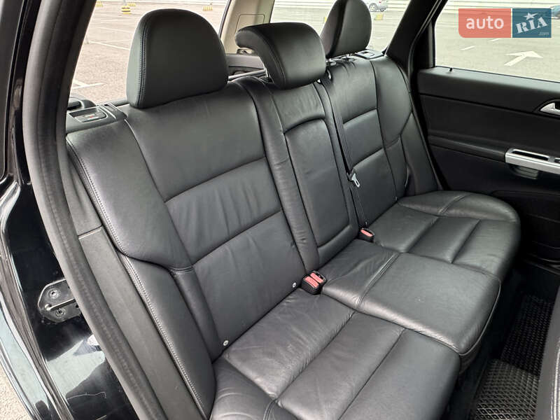 Універсал Volvo V50 2011 в Львові фото 25 Універсал Volvo V50 2011 в Львові