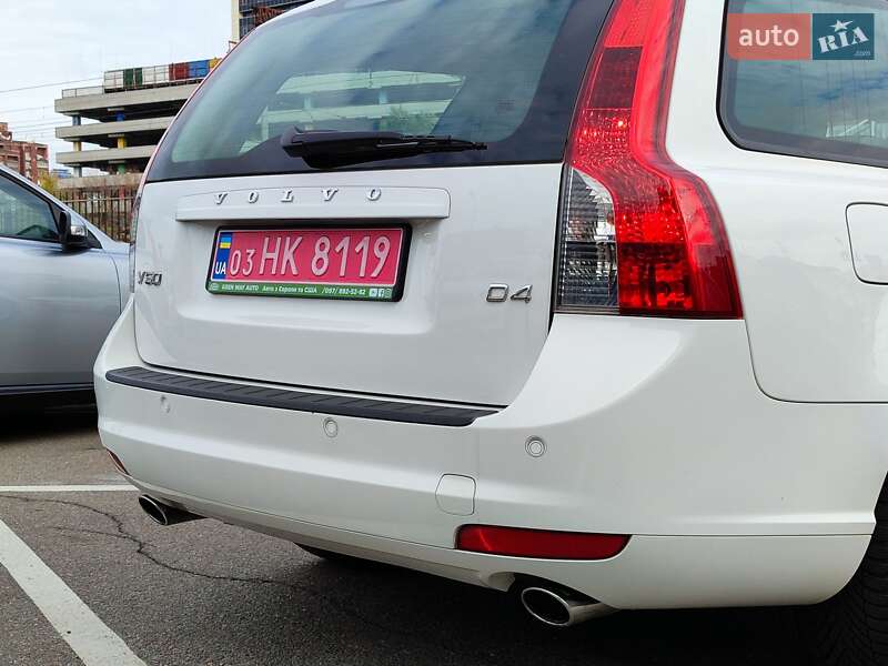 Універсал Volvo V50 2011 в Києві