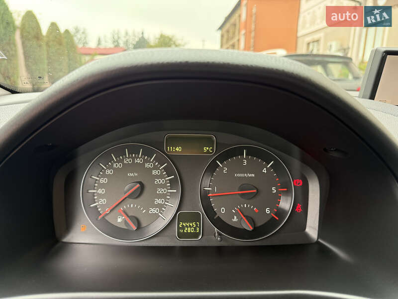 Универсал Volvo V50 2012 в Стрые фото 54 Универсал Volvo V50 2012 в Стрые