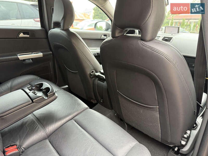 Универсал Volvo V50 2012 в Стрые фото 81 Универсал Volvo V50 2012 в Стрые