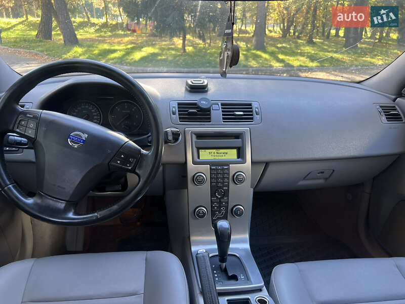 Універсал Volvo V50 2008 в Львові фото 14 Універсал Volvo V50 2008 в Львові