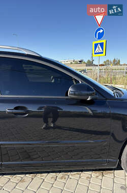Универсал Volvo V50 2012 в 