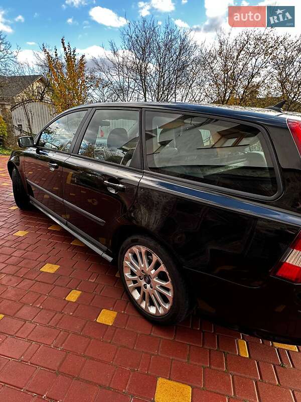 Универсал Volvo V50 2004 в Отынии фото 7 Универсал Volvo V50 2004 в Отынии