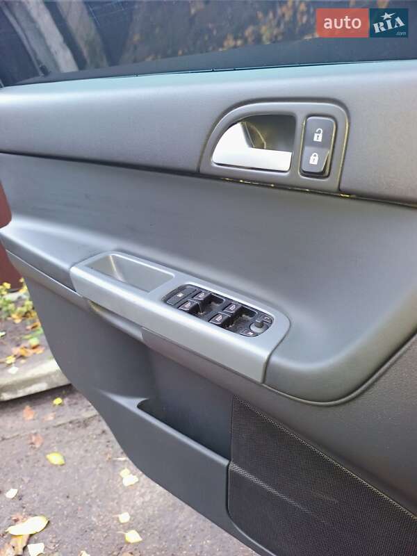 Универсал Volvo V50 2007 в Яготине фото 4 Универсал Volvo V50 2007 в Яготине