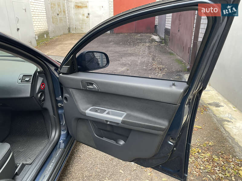Універсал Volvo V50 2012 в Житомирі