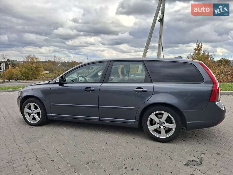 Универсал Volvo V50 2011 в Львове фото 4 Универсал Volvo V50 2011 в Львове