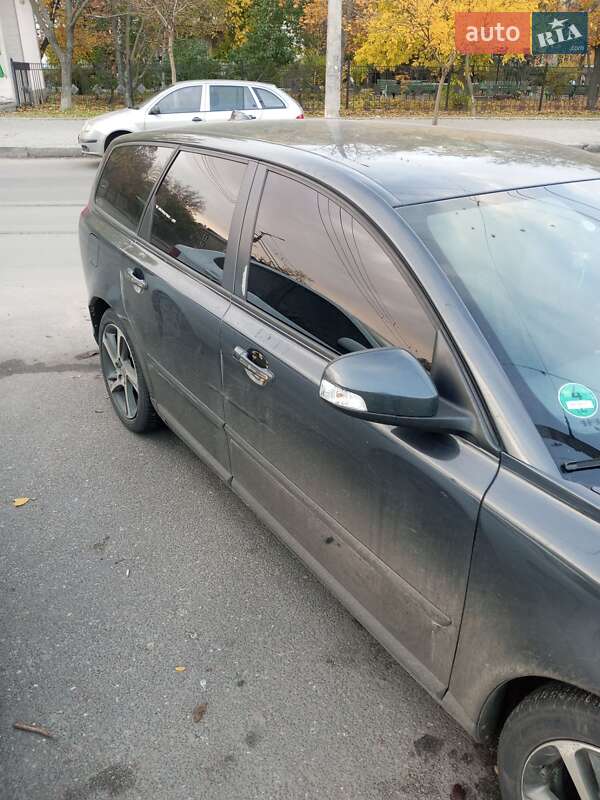 Универсал Volvo V50 2010 в Николаеве фото 7 Универсал Volvo V50 2010 в Николаеве