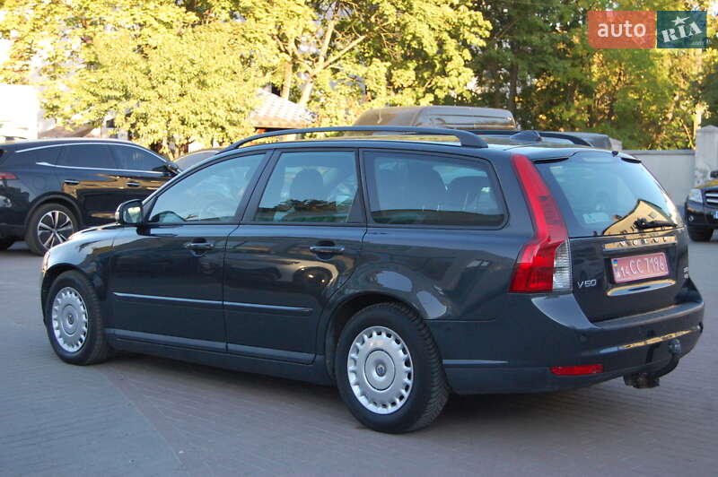 Универсал Volvo V50 2010 в Ивано-Франковске