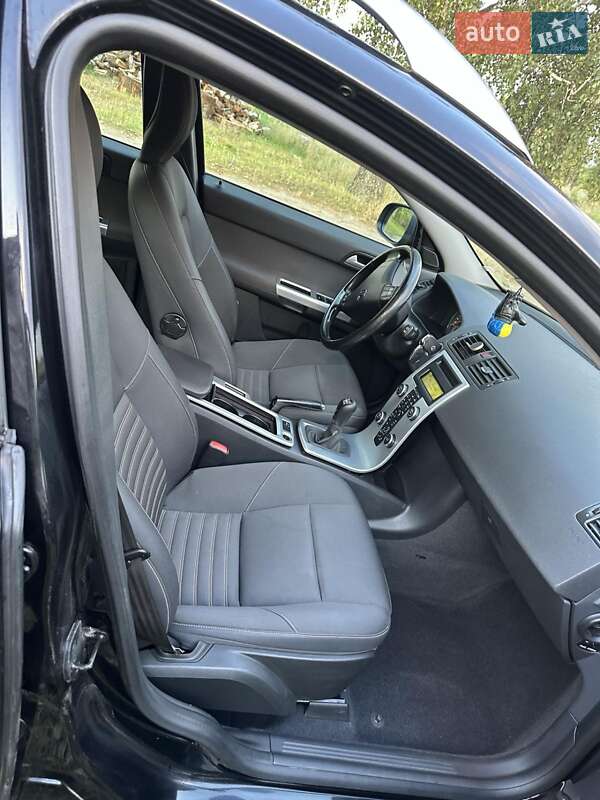 Универсал Volvo V50 2011 в Костополе фото 17 Универсал Volvo V50 2011 в Костополе
