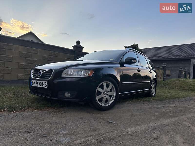 Универсал Volvo V50 2011 в Костополе фото 26 Универсал Volvo V50 2011 в Костополе