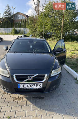 Універсал Volvo V50 2010 в Чернівцях