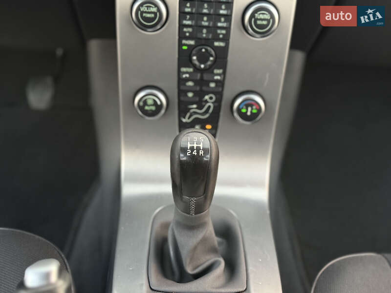 Универсал Volvo V50 2009 в Стрые фото 107 Универсал Volvo V50 2009 в Стрые