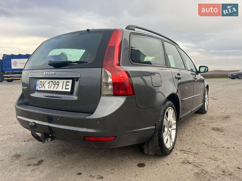 Универсал Volvo V50 2007 в Ровно фото 9 Универсал Volvo V50 2007 в Ровно