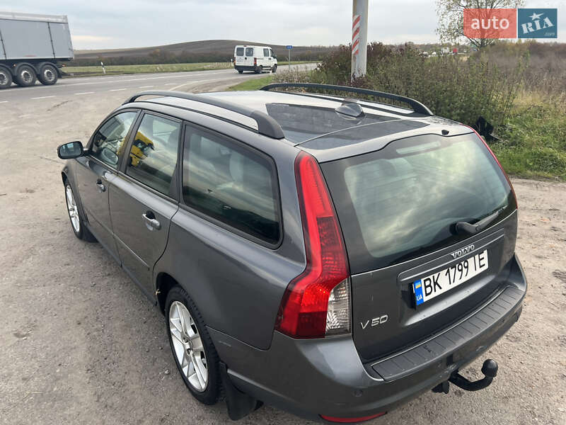 Универсал Volvo V50 2007 в Ровно фото 14 Универсал Volvo V50 2007 в Ровно