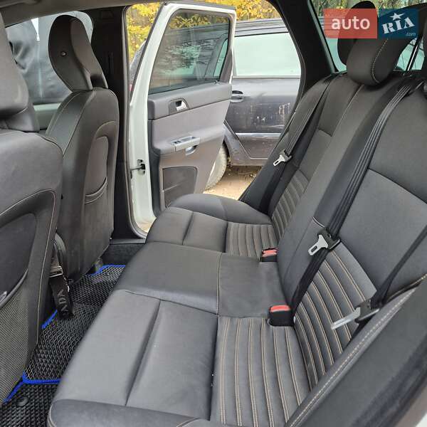 Универсал Volvo V50 2011 в Луцке