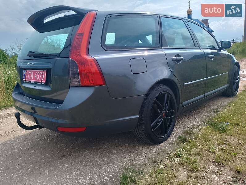 Универсал Volvo V50 2008 в Тернополе