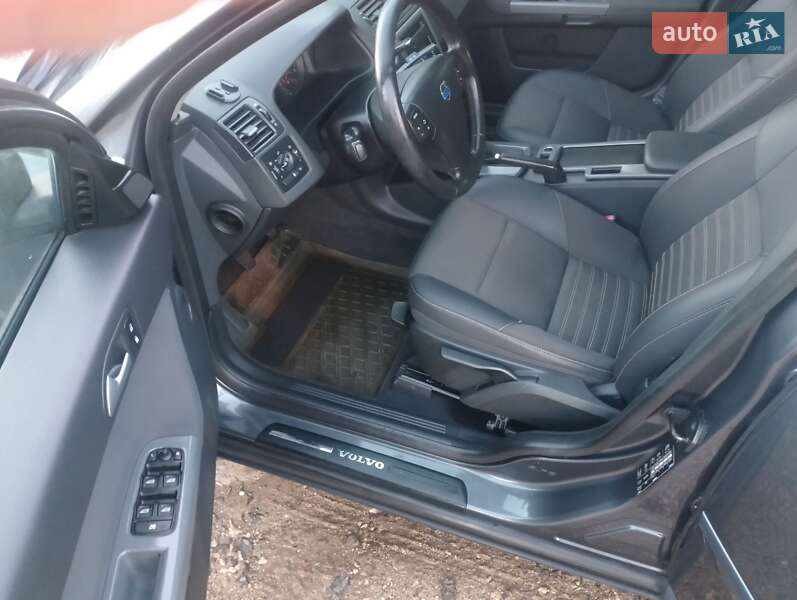 Универсал Volvo V50 2008 в Тернополе