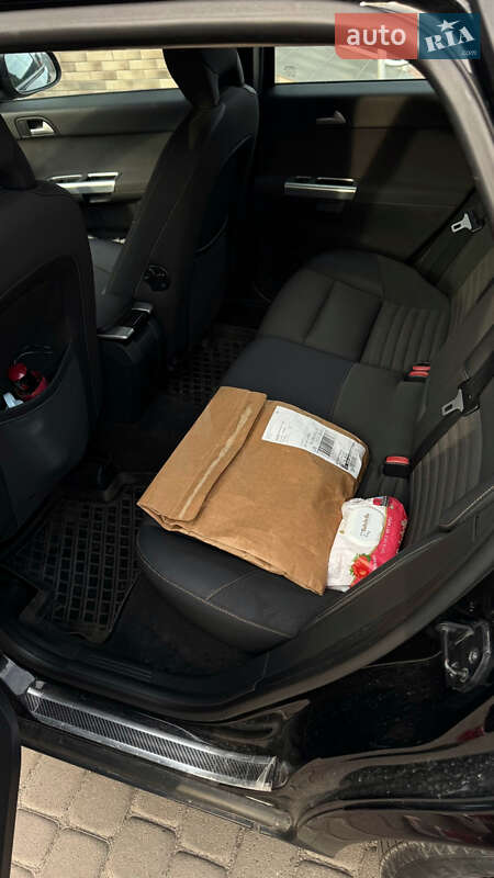 Универсал Volvo V50 2010 в Радехове фото 5 Универсал Volvo V50 2010 в Радехове