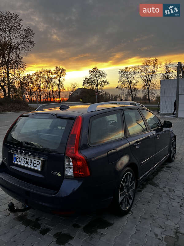 Универсал Volvo V50 2012 в Чорткове