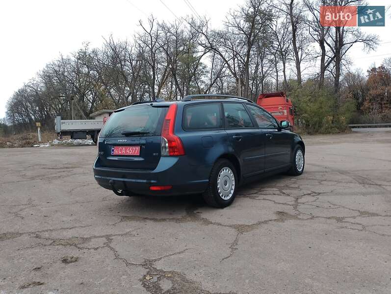 Универсал Volvo V50 2008 в Тернополе