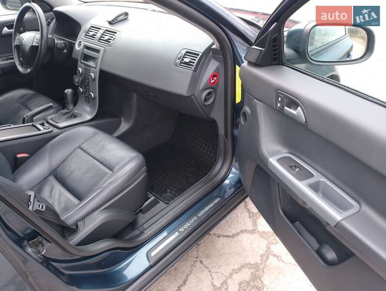 Универсал Volvo V50 2008 в Тернополе