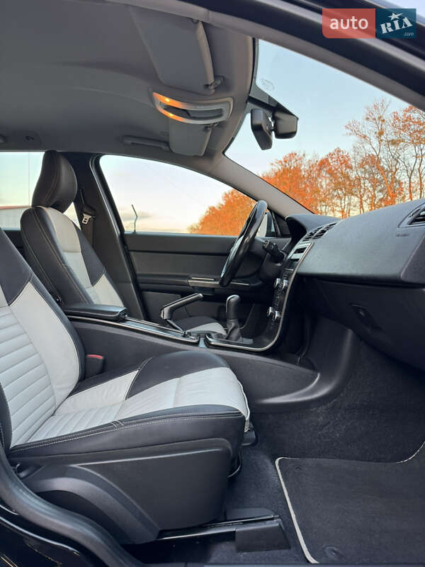 Универсал Volvo V50 2011 в Луцке фото 35 Универсал Volvo V50 2011 в Луцке