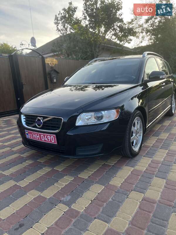 Универсал Volvo V50 2012 в Нежине фото 17 Универсал Volvo V50 2012 в Нежине