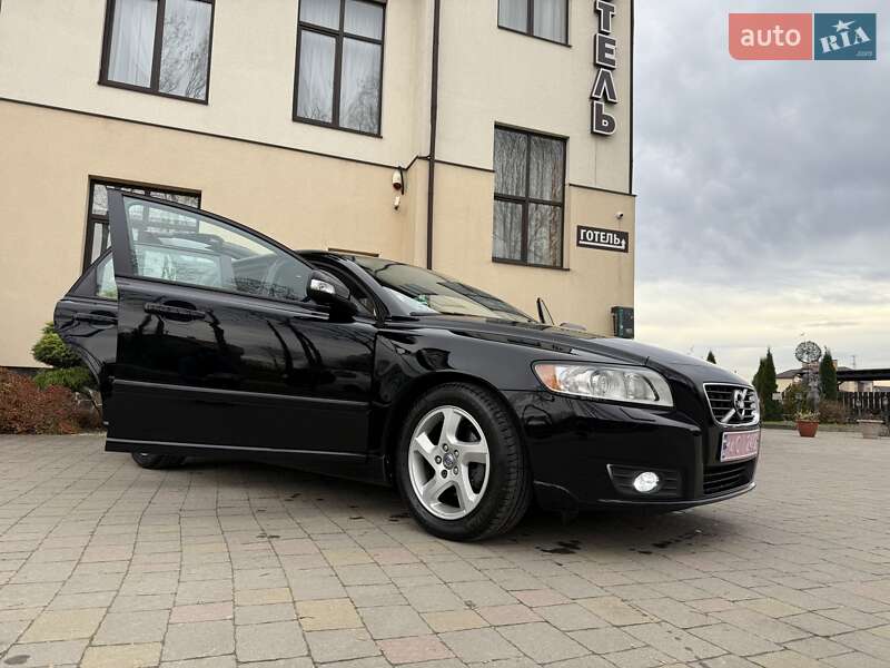 Универсал Volvo V50 2011 в Стрые фото 35 Универсал Volvo V50 2011 в Стрые