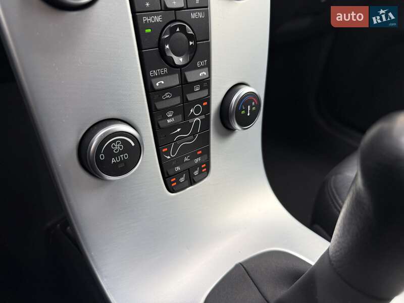 Универсал Volvo V50 2011 в Стрые фото 67 Универсал Volvo V50 2011 в Стрые