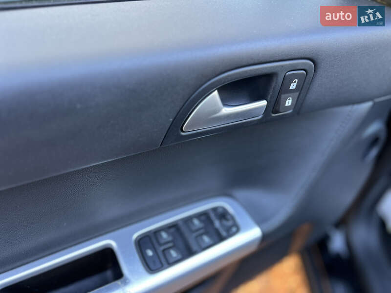 Універсал Volvo V50 2012 в Стрию фото 45 Універсал Volvo V50 2012 в Стрию