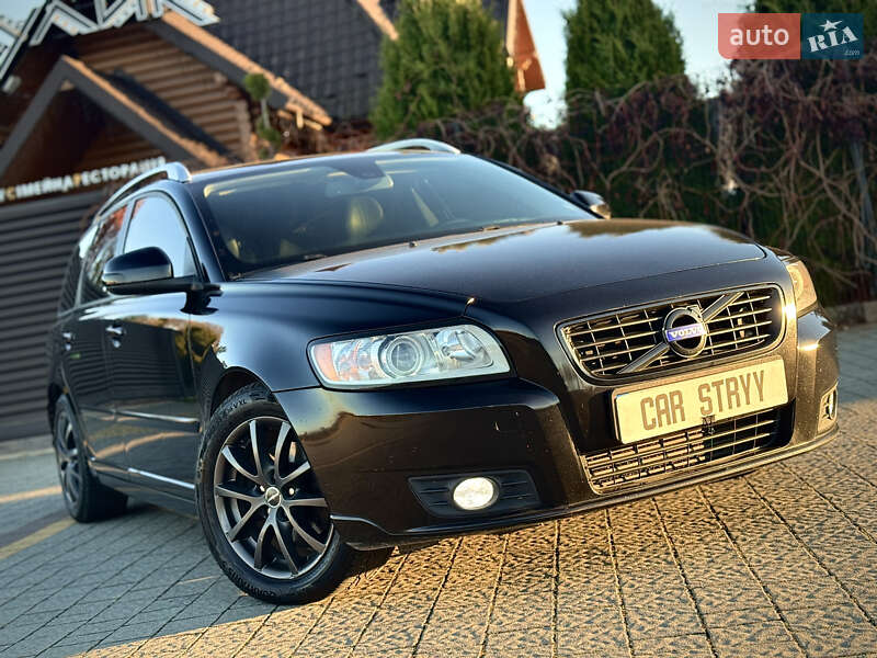 Універсал Volvo V50 2012 в Стрию