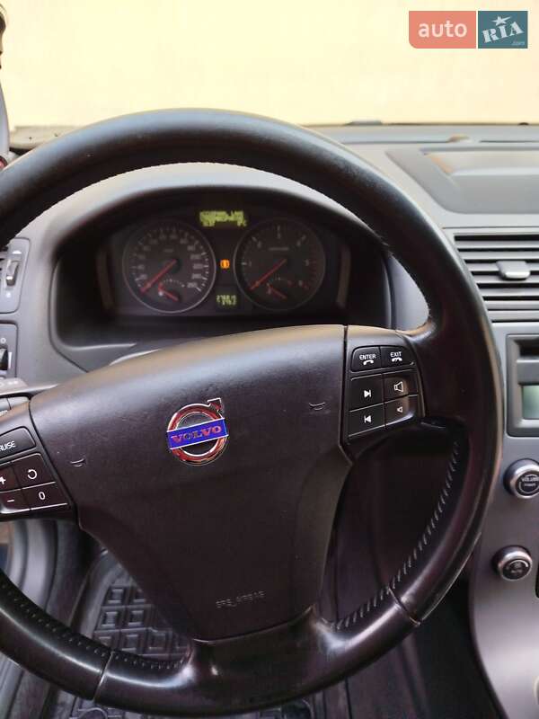 Универсал Volvo V50 2011 в Львове