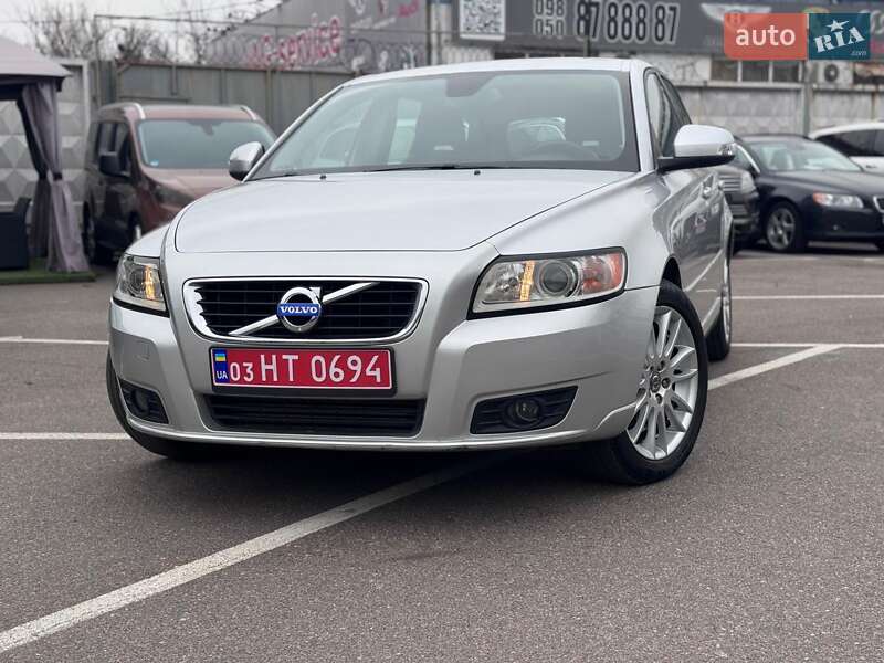Універсал Volvo V50 2011 в Києві