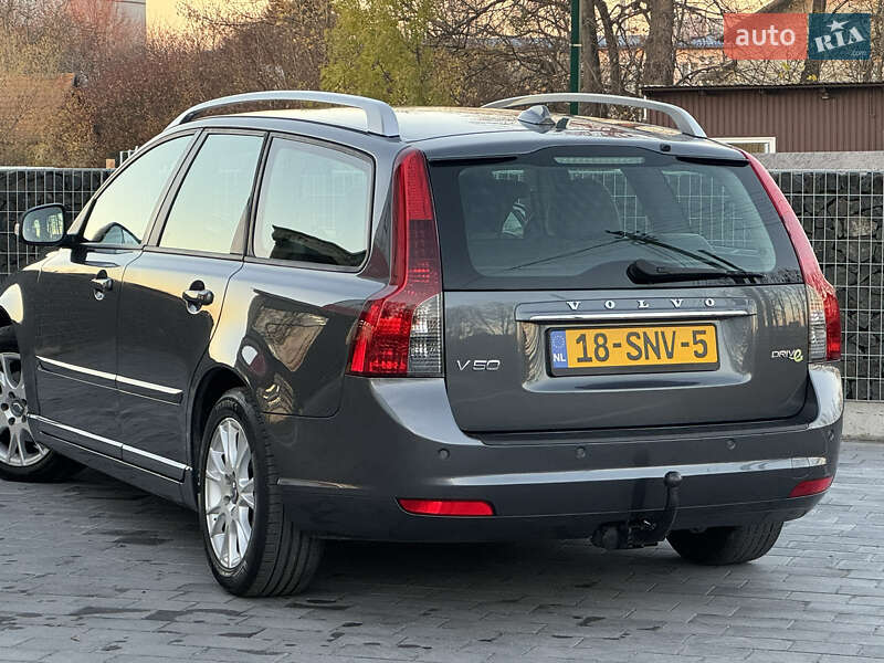 Універсал Volvo V50 2011 в Стрию