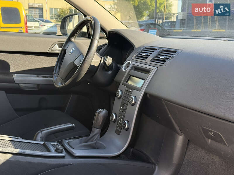 Універсал Volvo V50 2012 в Рівному