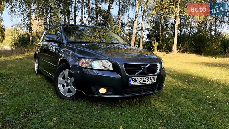 Универсал Volvo V50 2009 в Львове фото 5 Универсал Volvo V50 2009 в Львове