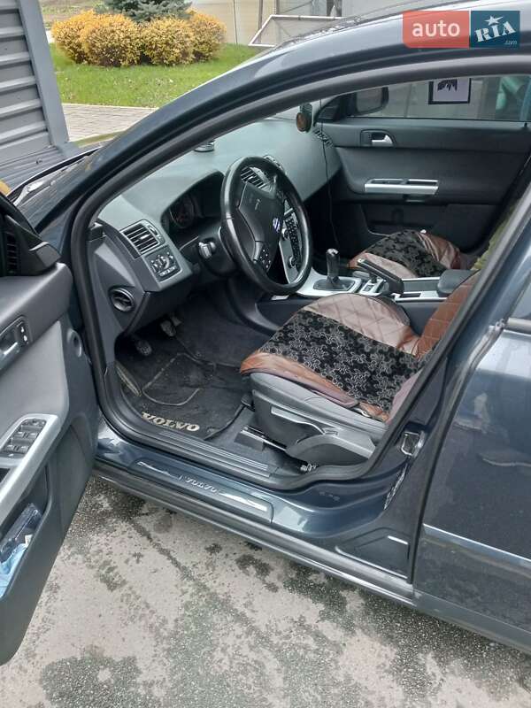 Универсал Volvo V50 2010 в Черкассах фото 8 Универсал Volvo V50 2010 в Черкассах