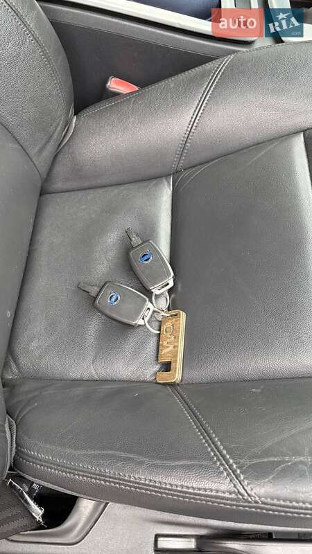 Універсал Volvo V50 2012 в Києві фото 36 Універсал Volvo V50 2012 в Києві