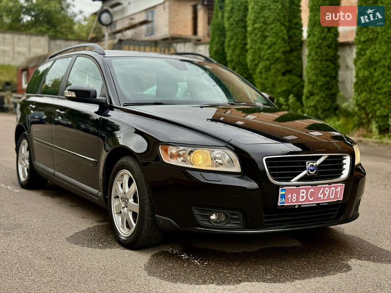 Универсал Volvo V50 2009 в Ровно фото 3 Универсал Volvo V50 2009 в Ровно