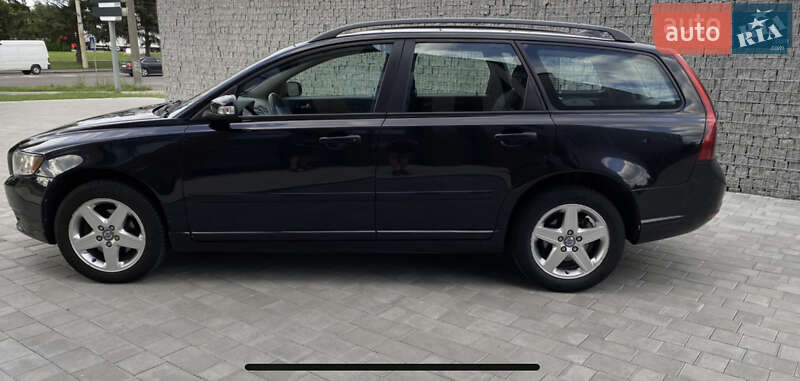 Універсал Volvo V50 2008 в Луцьку