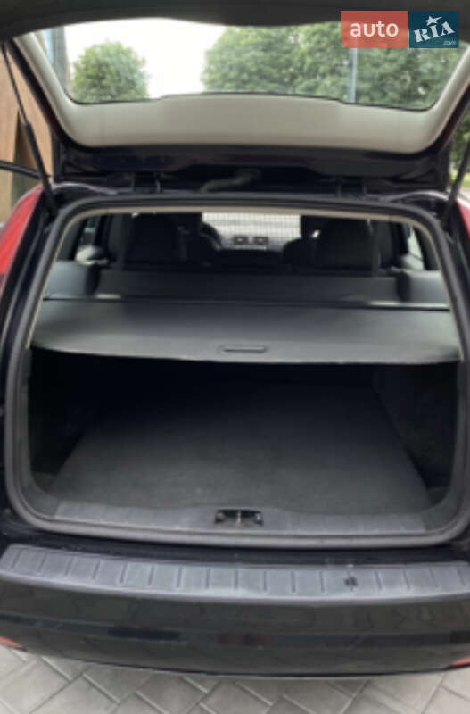 Універсал Volvo V50 2008 в Луцьку