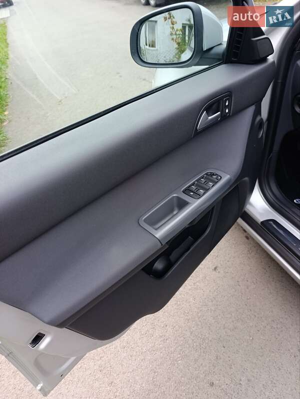 Универсал Volvo V50 2011 в Луцке