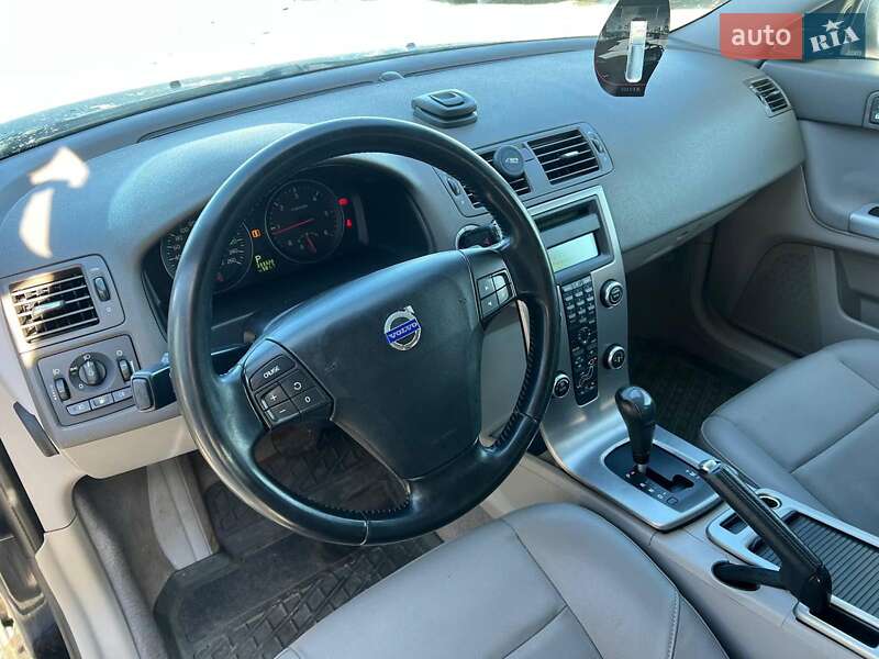 Универсал Volvo V50 2008 в Львове