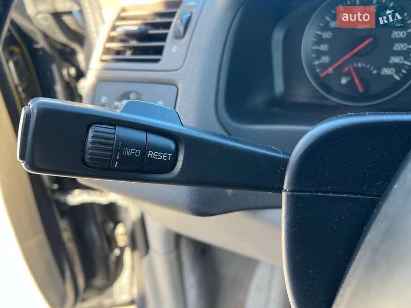 Универсал Volvo V50 2008 в Львове