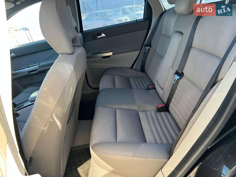 Универсал Volvo V50 2008 в Львове