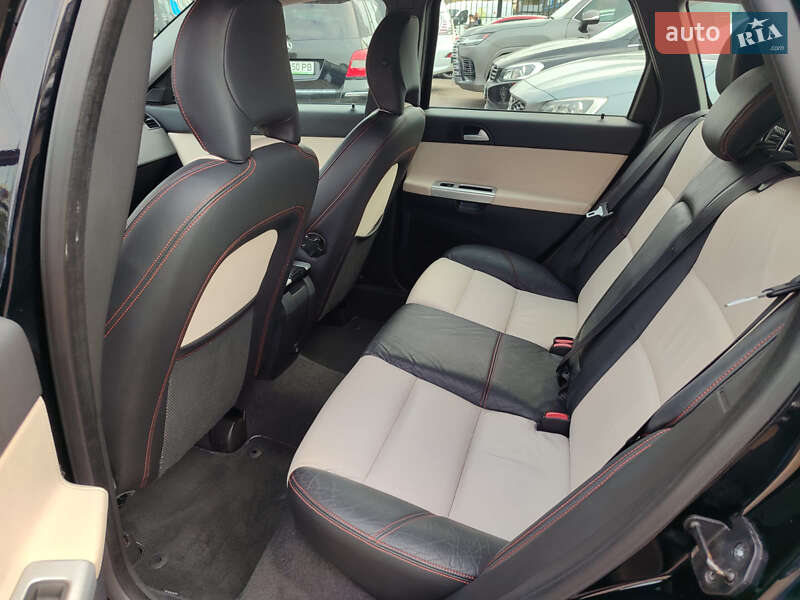 Універсал Volvo V50 2010 в Києві