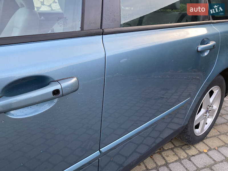 Универсал Volvo V50 2010 в Львове фото 14 Универсал Volvo V50 2010 в Львове